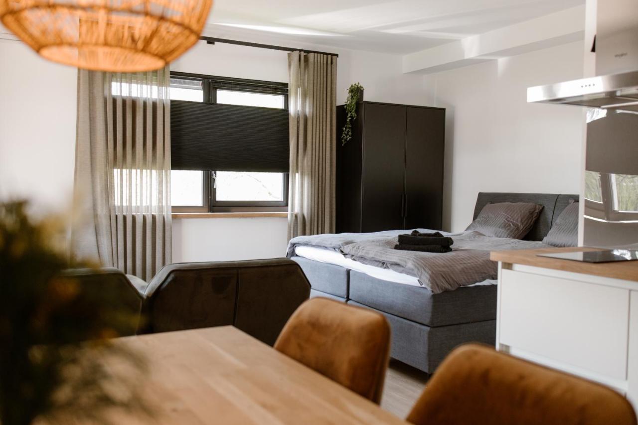 De La Rue Vakantiesuites Sleeuwijk Exteriör bild
