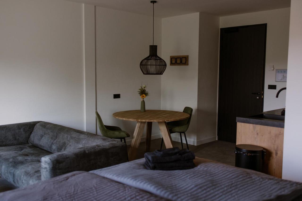 De La Rue Vakantiesuites Sleeuwijk Exteriör bild