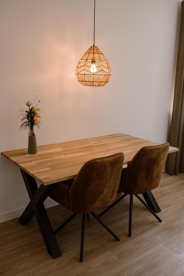 De La Rue Vakantiesuites Sleeuwijk Exteriör bild