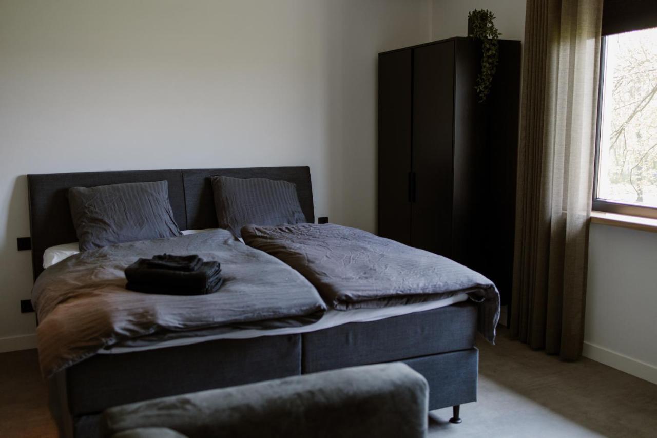 De La Rue Vakantiesuites Sleeuwijk Exteriör bild
