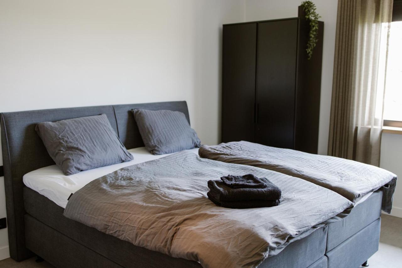 De La Rue Vakantiesuites Sleeuwijk Exteriör bild